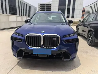 BMW 宝马X7 M60i