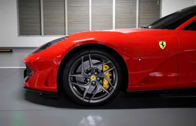Ferrari 812