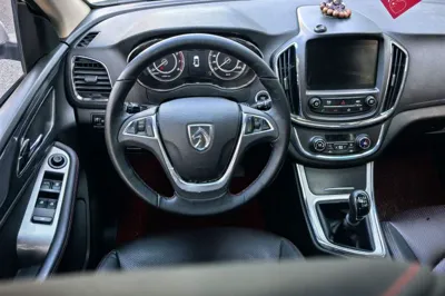 Baojun 560