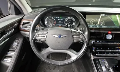 Genesis EQ900
