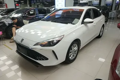 Roewe i5