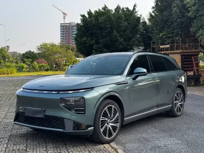Xpeng G9