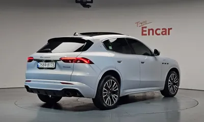 Maserati Grecale