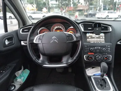 Citroen C4L