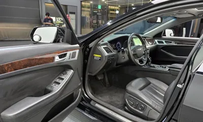 Hyundai Genesis