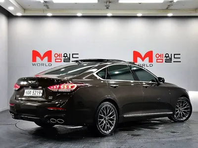 Hyundai Genesis
