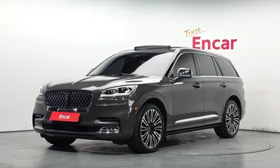 Lincoln Aviator