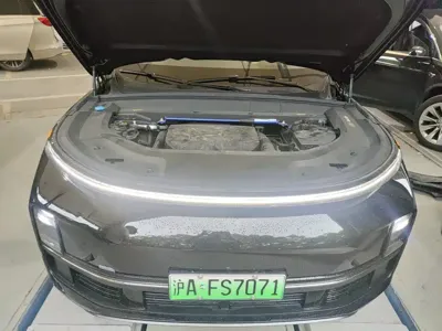 Li Auto Li L8