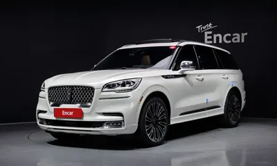 Lincoln Aviator