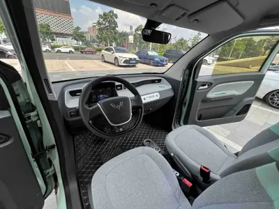 Wuling MINIEV