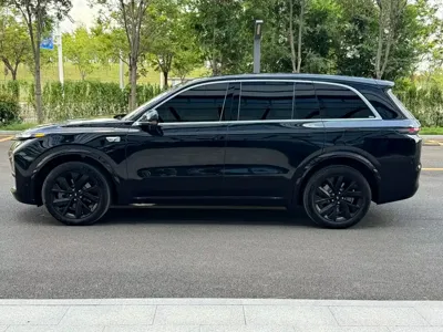 Li Auto Li L8