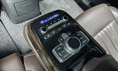 Genesis EQ900