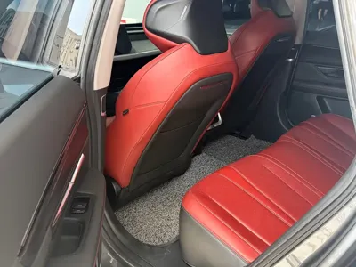Xpeng P7