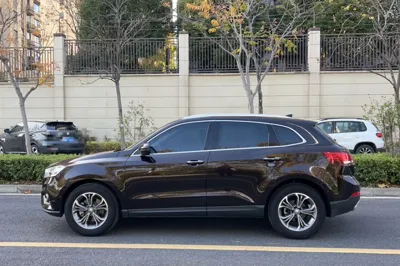 Borgward BX7