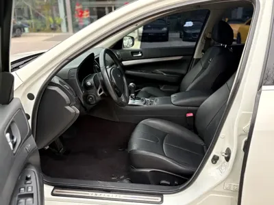 Infiniti G