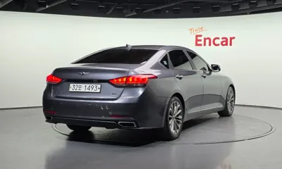 Hyundai Genesis