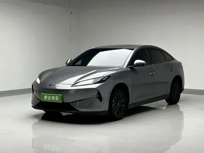 BYD 比亚迪e7