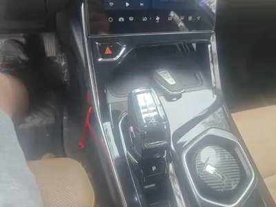 Geely Boyue L