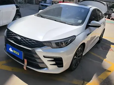 Chery Arrizo 5 Plus