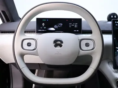 Nio ET7