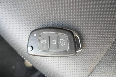 Hyundai Elantra (5th Generation