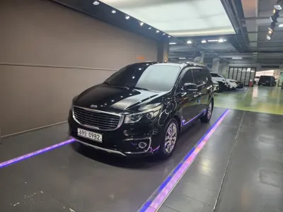 Kia Canival