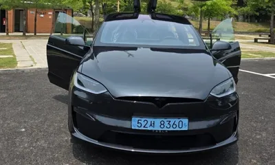 Tesla Model X