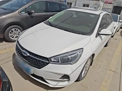 Chery Arrizo 5