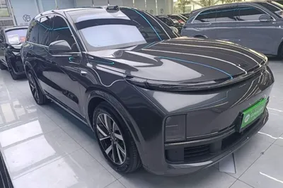 Li Auto L8