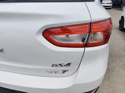 GAC Motor Trumpchi GS4