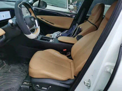 Geely Galaxy L7