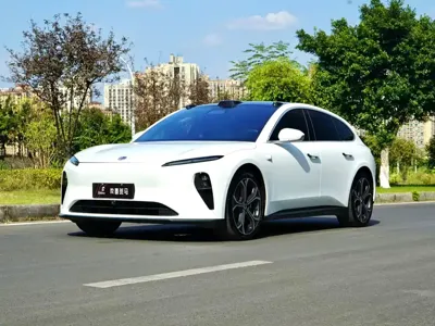 Nio ET5T
