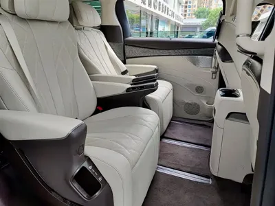 Denza Denza D9