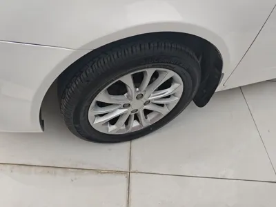 Geely Vision
