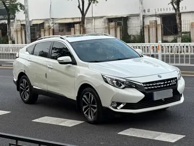 Venucia T90