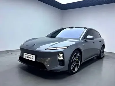 Nio ET5T