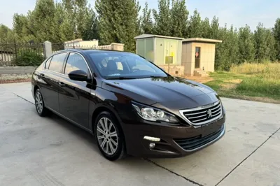 Peugeot 408