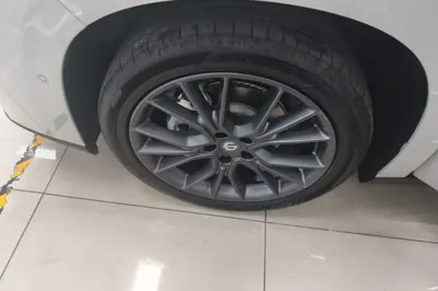 Leapmotor C10