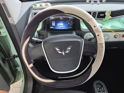 Wuling MINIEV
