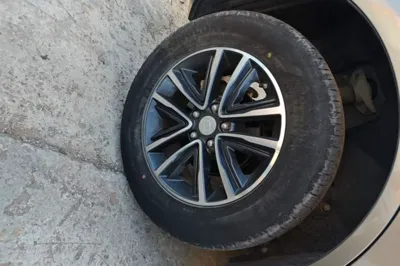 Geely Auto Vision X6
