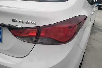 Hyundai Elantra (5th Generation