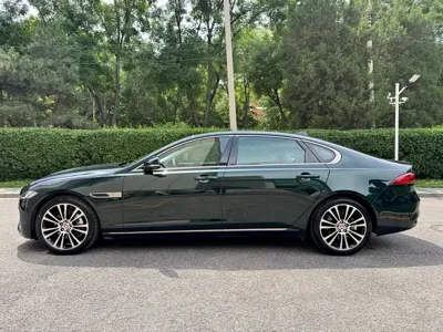 Jaguar XFL