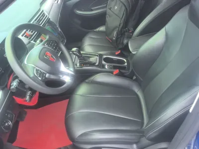 Roewe i5