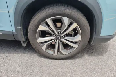 Wuling Asta