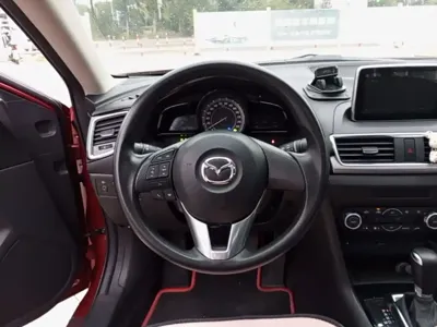 Mazda 3 Axela