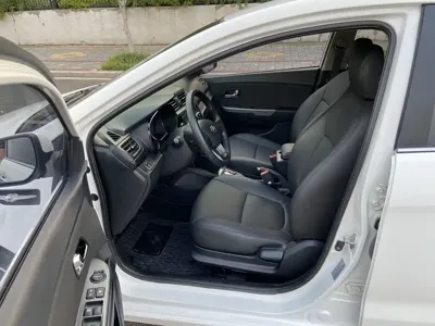 Kia K2
