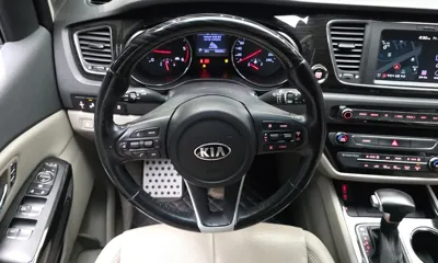 Kia Canival