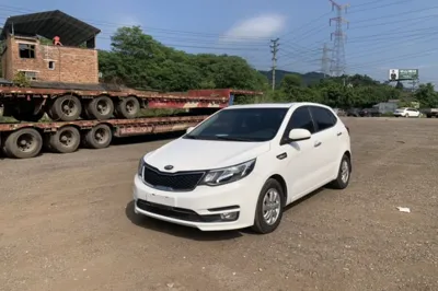 Kia K2