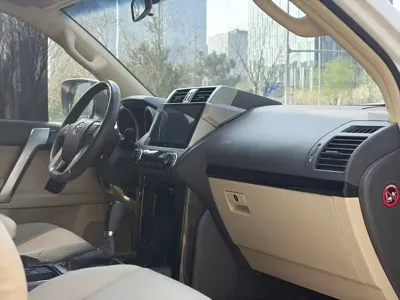 Toyota Prado (Import)