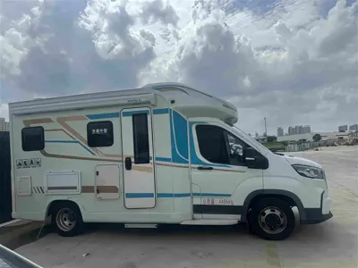 大通 V90 RV